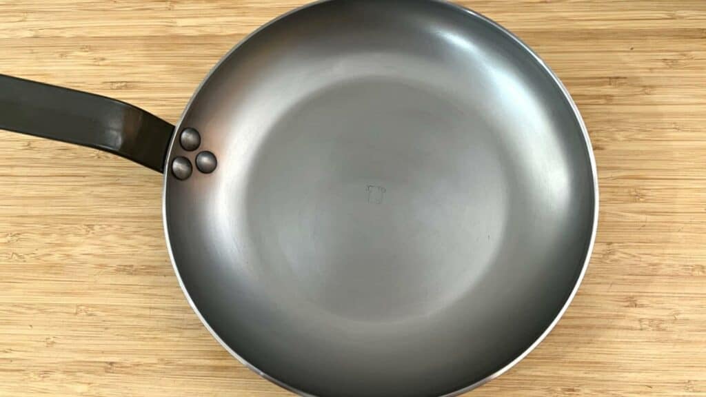 de buyer carbon steel omelette pan not seasoned